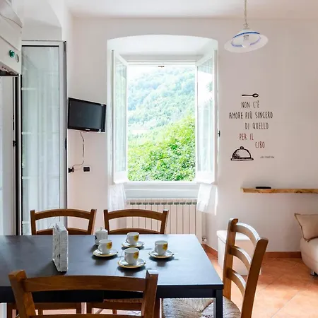Appartamento Altido Apt For 3 With Lovely Open Terrace In Green Hills