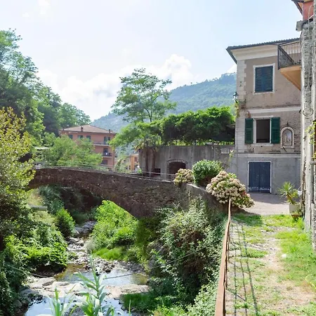 Altido Apt For 3 With Lovely Open Terrace In Green Hills Appartamento *