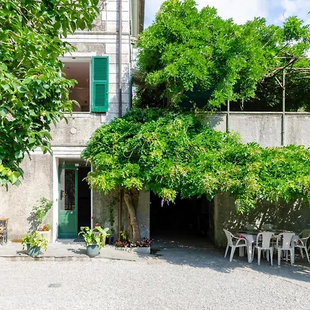 Altido Apt For 3 With Lovely Open Terrace In Green Hills Borgonovo